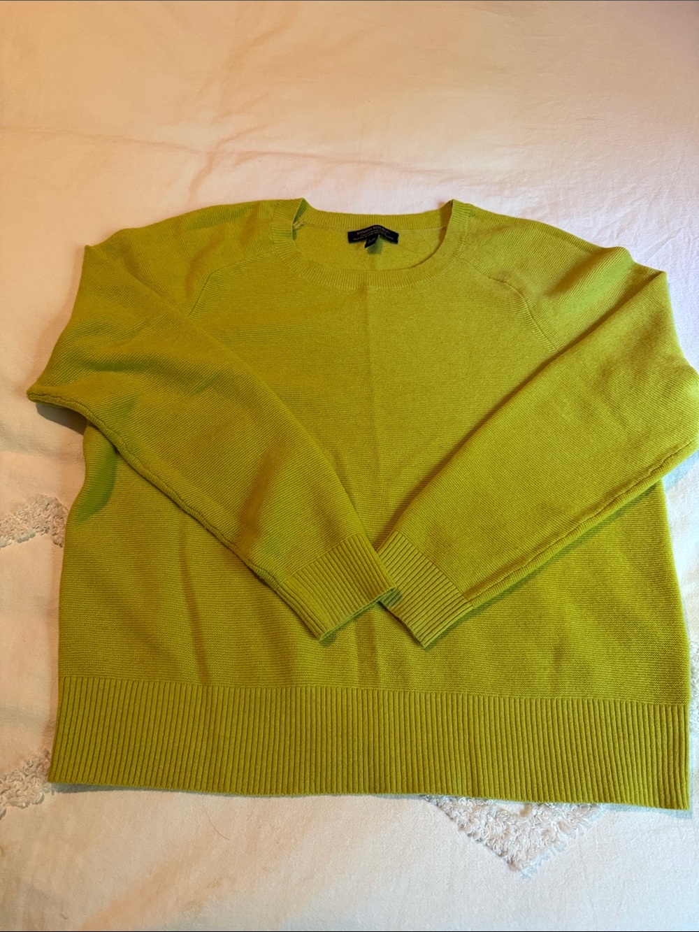 Banana Republic Lime Green Crewneck Sweater